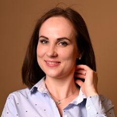 Логвинова Елена